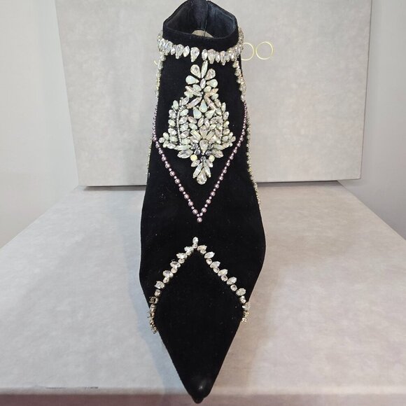 JIMMY CHOO Kendrix 100 - Suede Booties with Embroidery Black/White - Picture 4 of 15